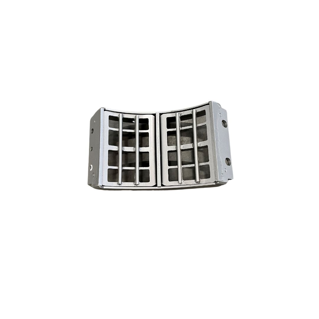 SBN0424 CR 17" ROUND BAR INSERT MODULE The Round bar insert is mainly a separating insert although it does offer a minimal amount of threshing action. More rows of this style would be used in a setup for corn or crops requiring minimal threshing.,