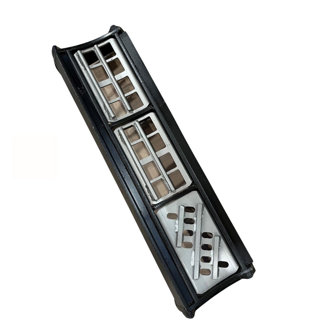 SBN0431L CR 17" EXTENSION GRATE (MAX, RB, RB)  LH The extension grates fit into the main concave tri-frames. Extension grates have the same insert styles as the main concaves. Left hand configuration.,